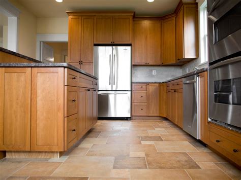 What’s the Best Kitchen Floor Tile? | DIY
