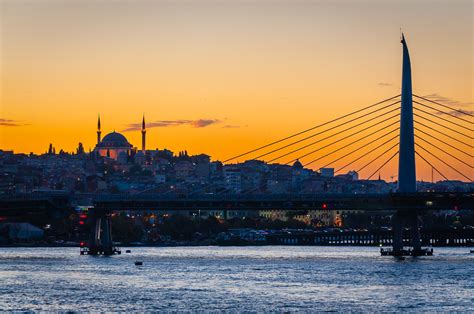 Golden Horn Sunset | The Galata Bridge is one of the best sp… | Flickr