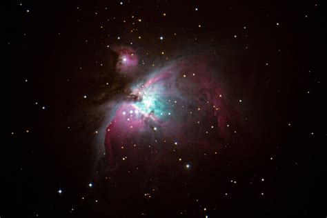 The Orion Nebula using a telescope I built : r/astrophotography