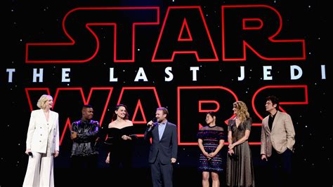 'Star Wars: The Last Jedi': Review Roundup