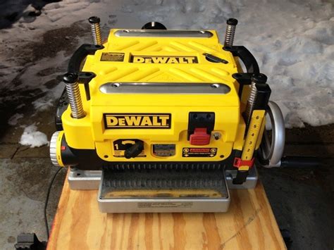 Dewalt DW735 13" Two Speed Planer Review - Tools In Action - Power Tool Reviews
