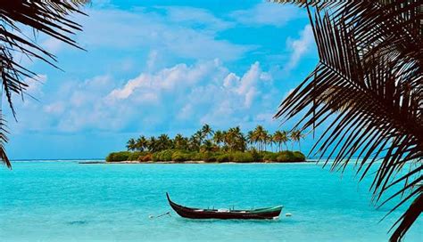 10 Must-Visit Beaches in the Pristine Paradise of Lakshadweep ...