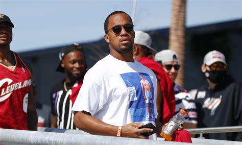 Buccaneers Super Bowl parade: Tom Brady combine t-shirts worn