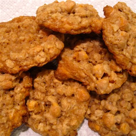 Oatmeal Scotchies (Nestle recipe)