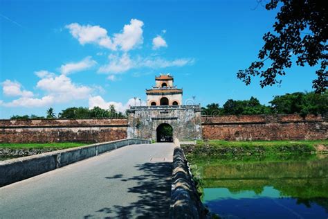 Hue Imperial City Vietnam editorial image. Image of castle - 203511595