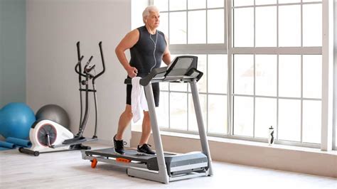 How to Select the Perfect Treadmill for Seniors: A Comprehensive Guide ...