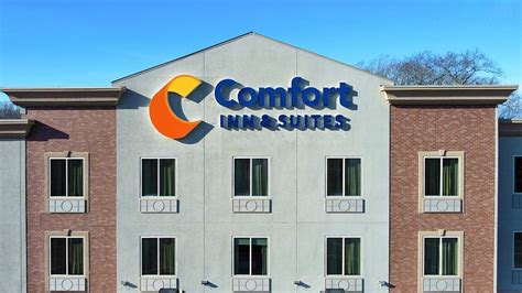 COMFORT INN & SUITES PLAINVILLE-FOXBORO - Updated 2024 Hotel Reviews (MA)