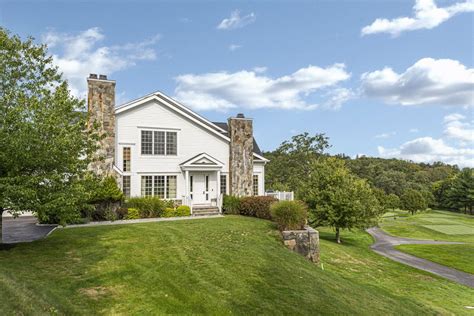 Briarcliff Manor, NY Real Estate - Briarcliff Manor Homes for Sale | realtor.com®