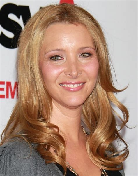 17 Lisa Kudrow Hairstyles- Lisa Kudrow Hair Pictures - Pretty Designs