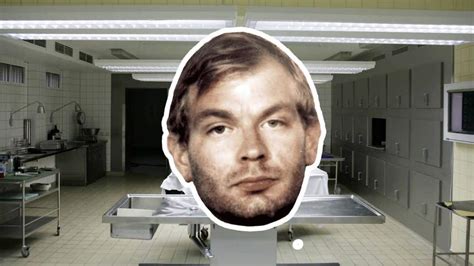 O que aconteceu com o cérebro de Jeff Dahmer após a sua morte na prisão?