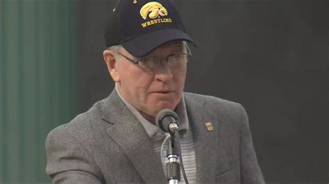 Iowa Wrestling Legend Dan Gable to Receive Presidential Medal of ...