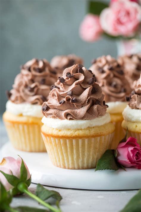 Cannoli Cupcakes - Cooking Classy