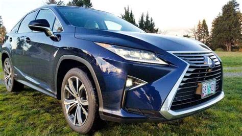 DeLUXE Features You'll Love on the Lexus RX 450h