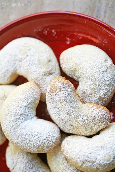 Almond Crescent Cookies Recipe | Recipe | Almond crescent cookies recipes, Crescent cookie ...