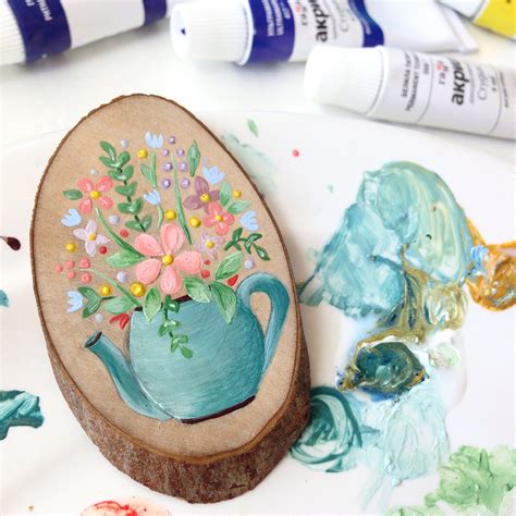 Flower painting on wood | Painting on wood, Wood slice crafts, Wood ...