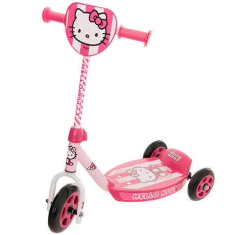 HELLO KITTY WIDE RIDE SCOOTER Toys | Zavvi.com