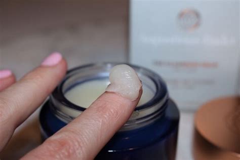 Augustinus Bader The Cleansing Balm Review - ReallyRee