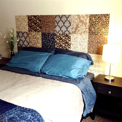 M4rilynJ0y: DIY Wall Mounted Headboard