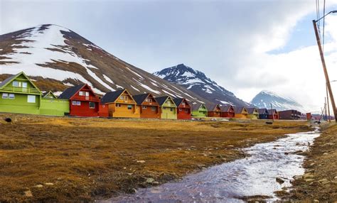 Cheap flights to Svalbard & Jan Mayen | Kiwi.com