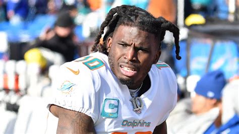 Miami Dolphins WR Tyreek Hill Says He Will Retire After Current Contract Expires – NBC 6 South ...