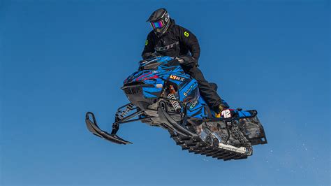 Snowmobile gear - Conquer the Elements | Scott