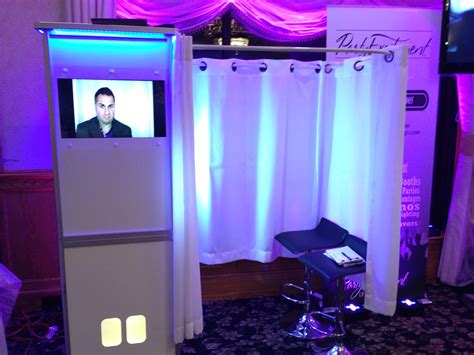 Photo Booth Wedding Rentals - Boston, Massachusetts | Party Excitement