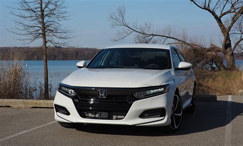 2018 Honda Accord Pros and Cons at TrueDelta: 2018 Honda Accord Sport ...