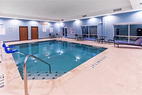 Holiday Inn Express & Suites Houston N Downtown an IHG Hotel Houston ...