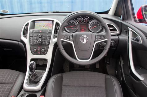 Vauxhall Astra GTC interior | Autocar