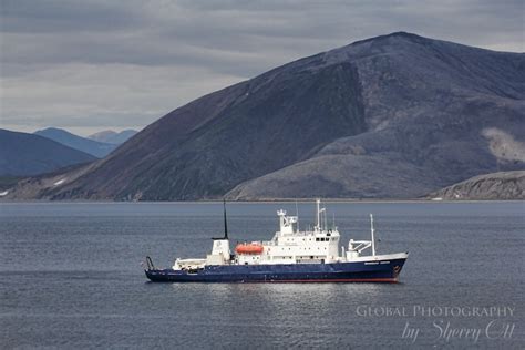 How an Arctic Expedition Cruise Works • Ottsworld Unique Travel Experiences