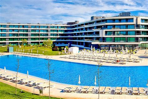 Alvor Baia Resort Hotel - Alvor hotels | Jet2holidays