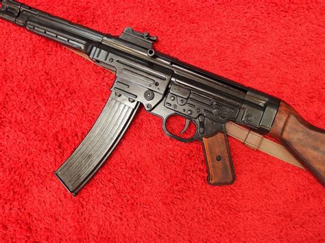 DENIX WW2 REPLICA GERMAN STG 44 SUB MACHINE GUN – JB Military Antiques