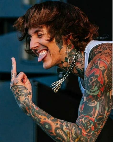 Pin by Tyxa Sykes on Oli Sykes | Oliver sykes tattoos, Oliver sykes ...