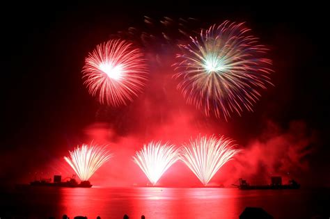 korea travelpost: The eighth Busan Multi Fireworks Festival