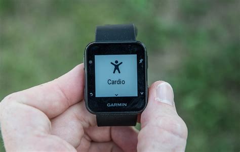 Hands-on: Garmin’s new Forerunner 35 with optical HR | DC Rainmaker