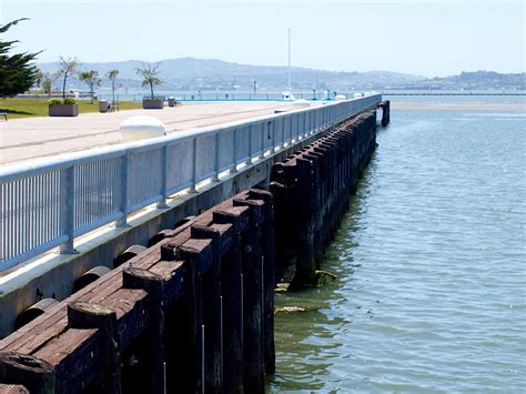 Middle Harbor Shoreline Park and Pier — Oakland - Pier Fishing in ...