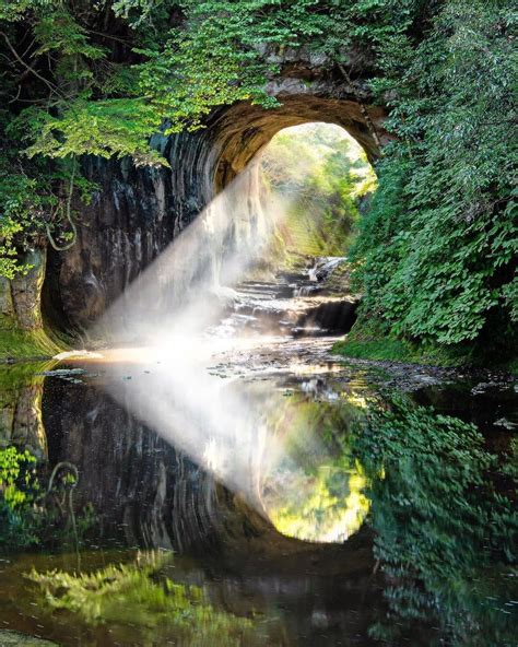 Visit Japan: Can you spot the heart shape created by sunlight at Kameiwa Cave in Shimizu Keir ...