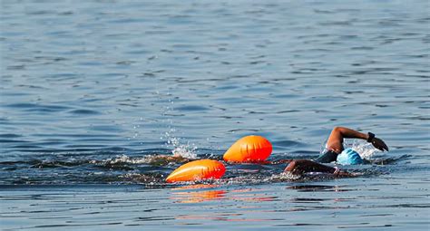 3 Useful Ways How Anyone Can Prepare For Cold Water Swimming