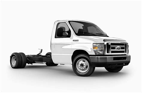 © Automotiveblogz: Ford E-Series cutaway and chassis cabs Photos