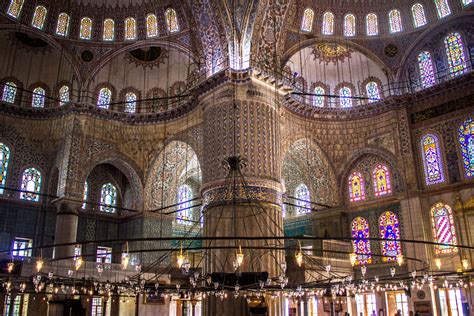 Hagia Sophia and Blue Mosque Istanbul: A city divided and conquered