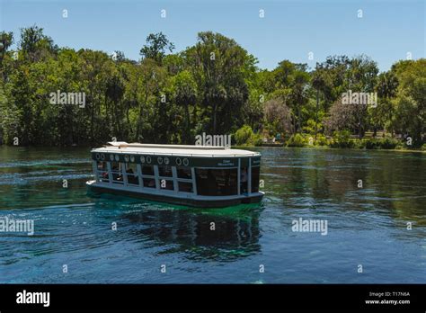 Silver Springs Florida Glass bottom boats Stock Photo - Alamy