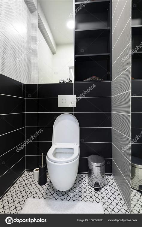 Modern black and white toilet Stock Photo by ©starush 156059622