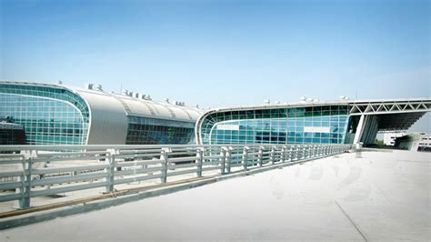 Chennai International Airport is a 2-Star Airport | Skytrax