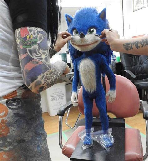 PsBattle: Sonic Puppet : r/photoshopbattles