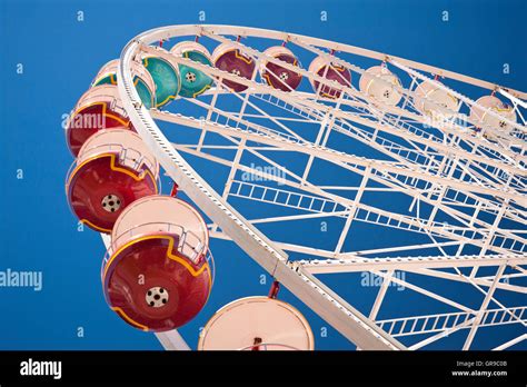 Ferris Wheel Stock Photo - Alamy