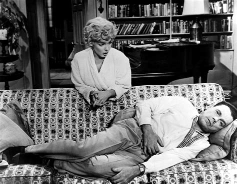 Marilyn Monroe and Tom Ewell (Seven Year Itch, The) - Marilyn Monroe ...