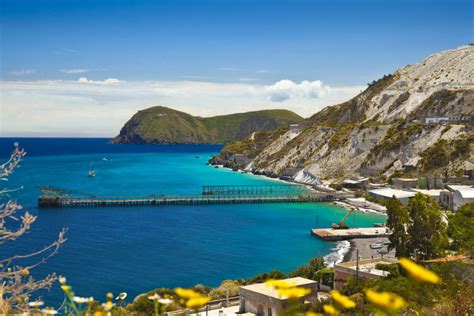 Lipari: l'isola, le spiagge, cosa vedere, cosa fare e come arrivare