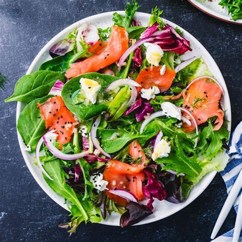 Smoked Salmon Salad - Smoked Salmon Salad