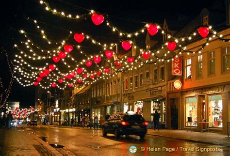 Norwegian Christmas Traditions | Norway Travel | Norwegian christmas ...