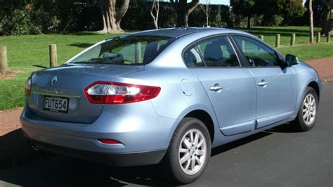 Renault Fluence 2011 Car Review | AA New Zealand